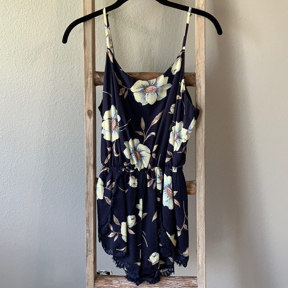 Vanilla bay dark blue floral romper size M